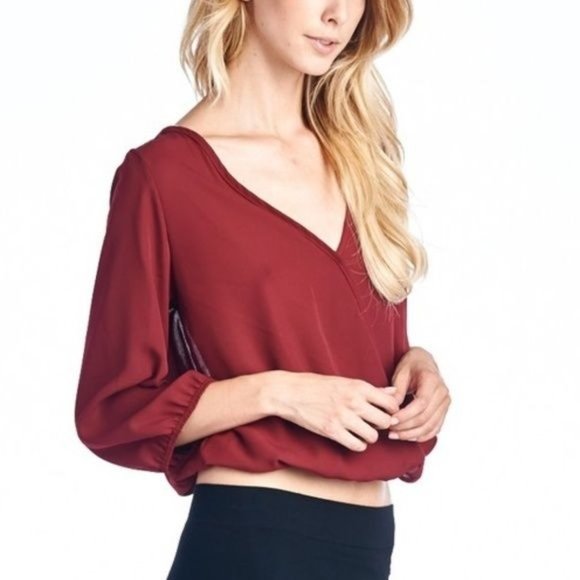 Gold Chain Women Open Back Blouse - Picture 5 of 5